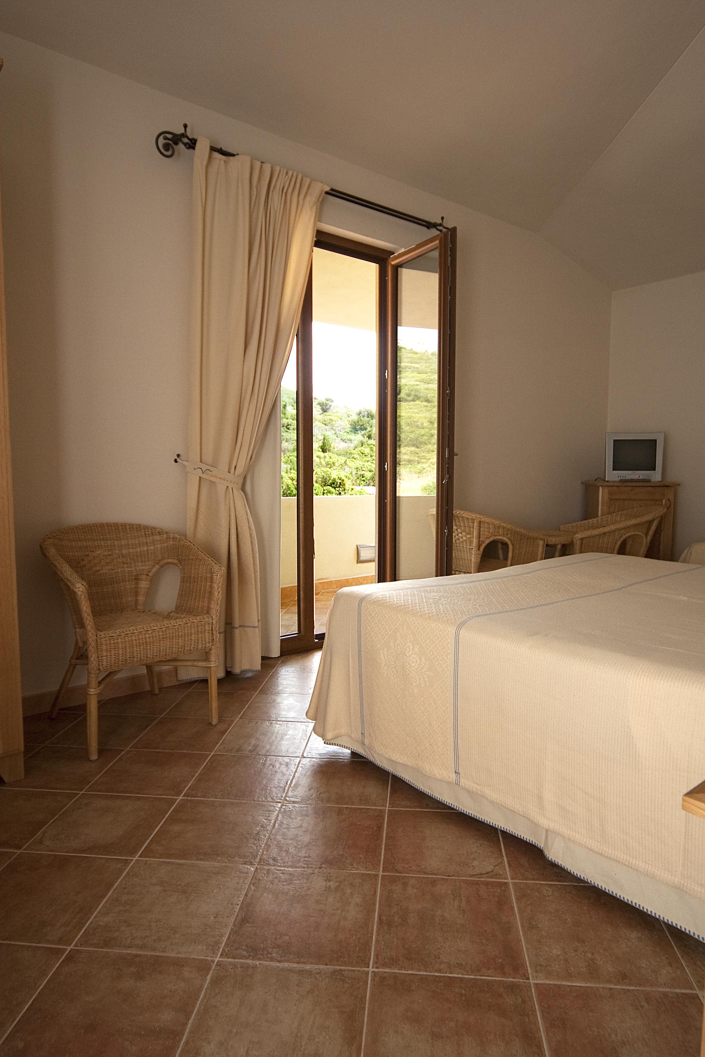 Gustui Maris Hotel