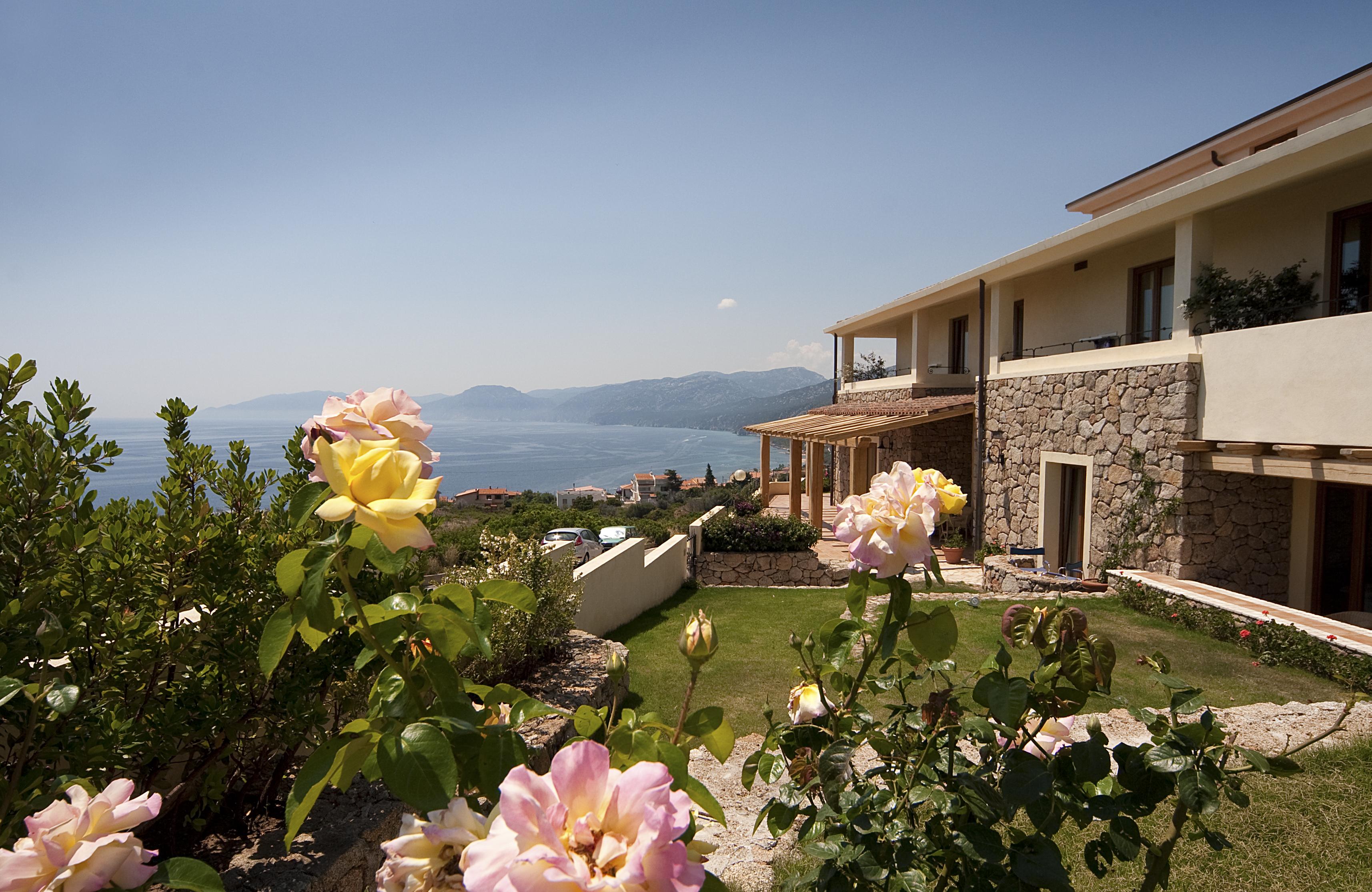 Gustui Maris Hotel Cala Gonone
