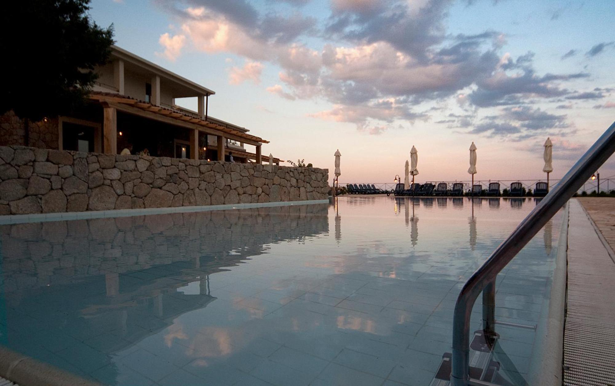 Hotel Gustui Maris 4*