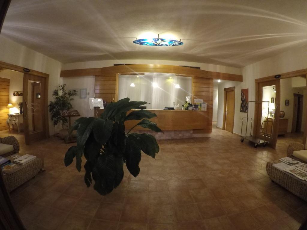 Hotel Gustui Maris 4*