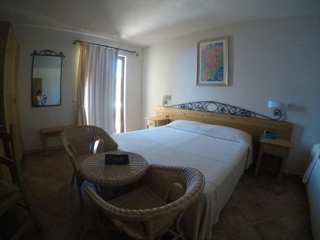 Hotel Gustui Maris 4*